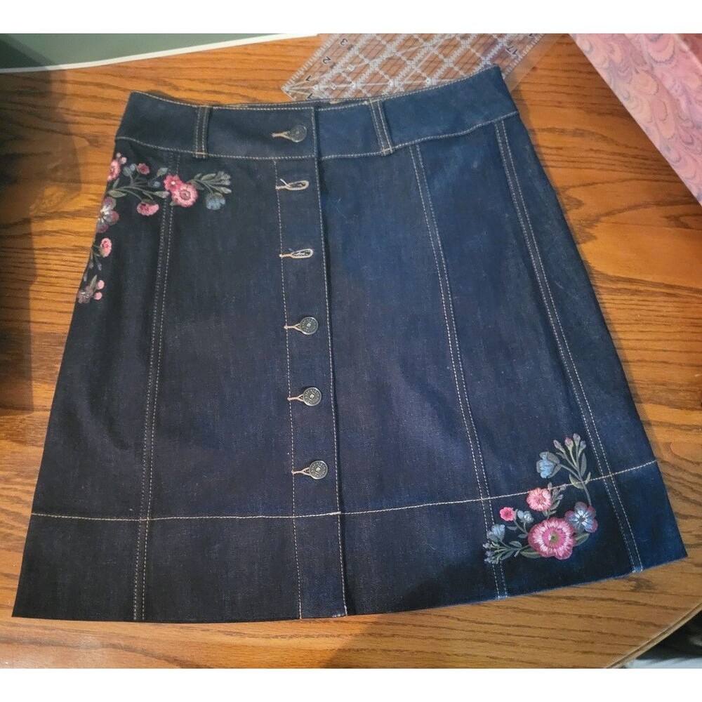 Kate Spade Embroidered Denim Skirt Size 4